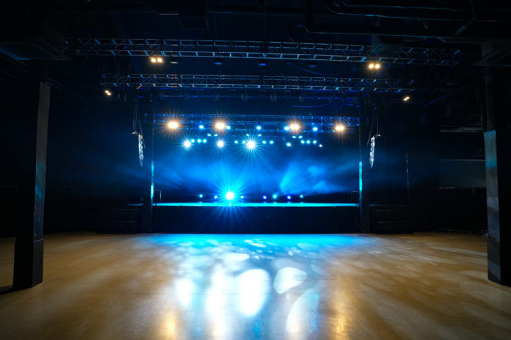 会場:Lives NAGOYA(名古屋市港区)