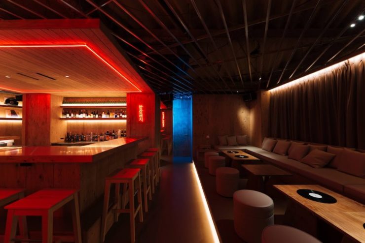 福岡のK-POPクラブ SIDE:Kの店内写真 DJイベントが開催される会場の雰囲気